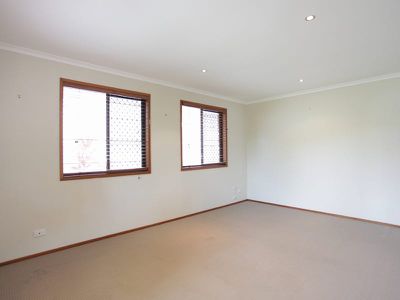 9 Ritsie Street, Rochedale South