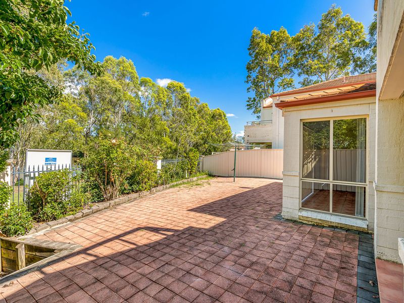 13 Lynton Court, Glenwood