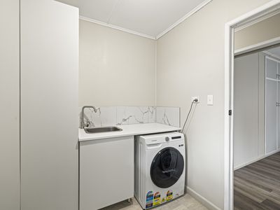 15 Stradbroke Street, Rockville