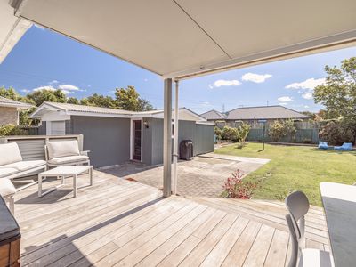 6 Laing Crescent, Heathcote Valley