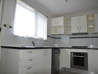 14 / 29 Defiance Road, Logan Central