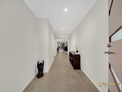 174 Eureka Drive, Manor Lakes