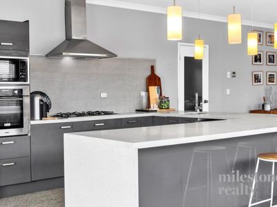 16 Tinsel Street, Yanchep