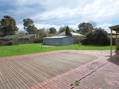 28 Mountain View Road, Kilsyth