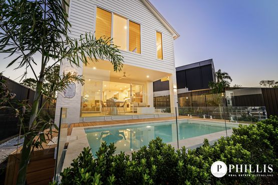 1 / 13 Perry Place, Biggera Waters