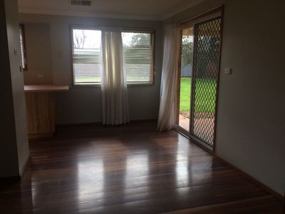 16 Hopkins Pde, Dubbo