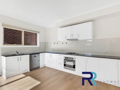 3 / 35 Tullidge Street, Melton