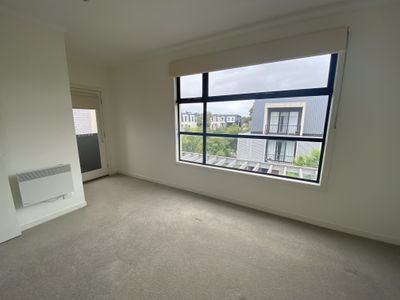 10 / 20 Hewitt Avenue, Footscray