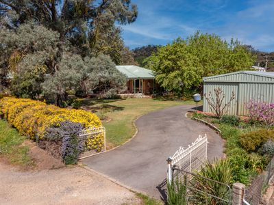 9 Brewer Lane, Eldorado