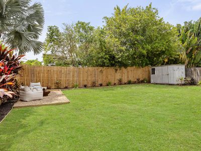 11 Mcnab Avenue, Tewantin