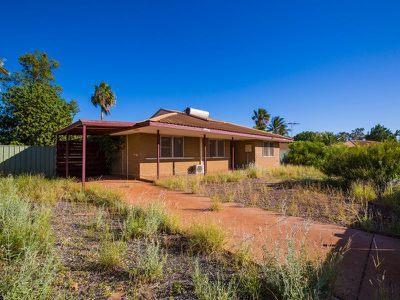 2 Eltona Close, South Hedland
