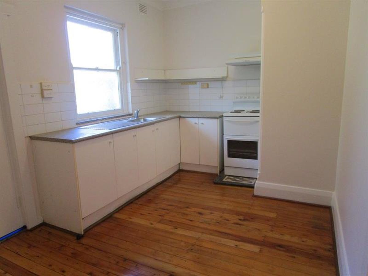 1 / 205 Carrington Rd, Coogee