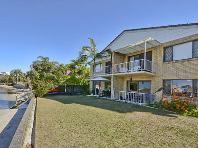 2 / 16 Woomba Place, Mooloolaba