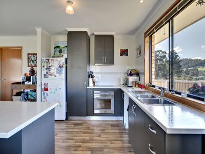 4 Devereaux Court, Cygnet