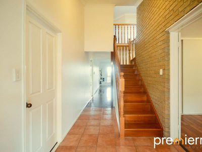 8 Dawson Court, Collingwood Park