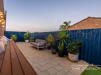 7 / 4 Lee Place, Noranda