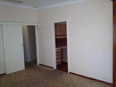 4 Dorothy Street, Mount Pritchard