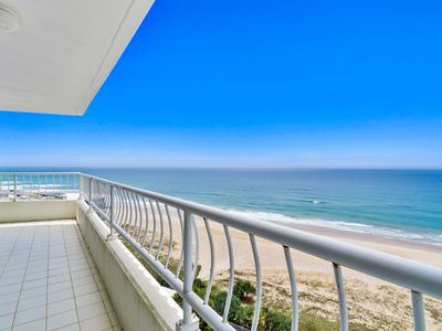 13D / 2 Nineteenth Avenue, Palm Beach