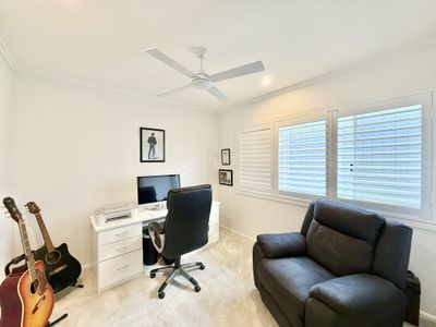98 / 5 Serenity Drive, Eli Waters