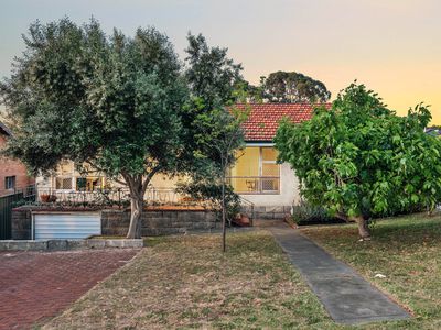 128 Hale Road, Wembley Downs