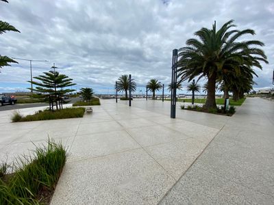 7/50 Catamaran Drive, Werribee South