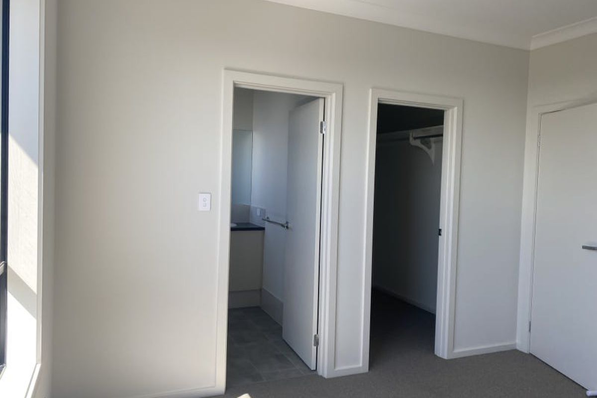 11 Linke Lane, Evanston South