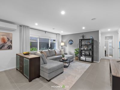 10 Aspect Lane, Cranbourne North
