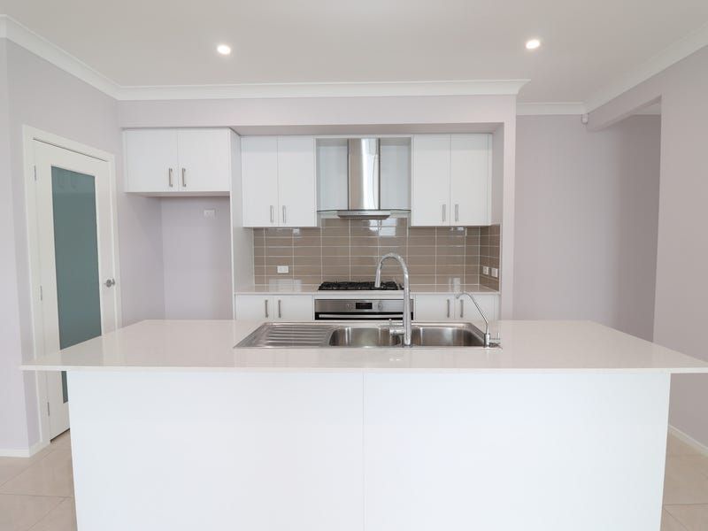 9 Rowan Street, Oran Park