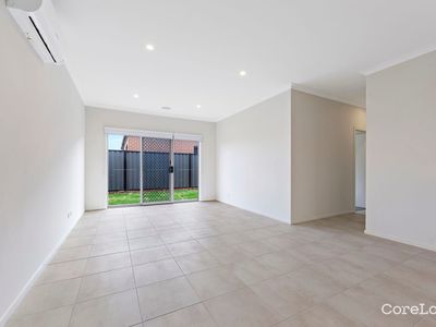 50 Daglish Way, Werribee