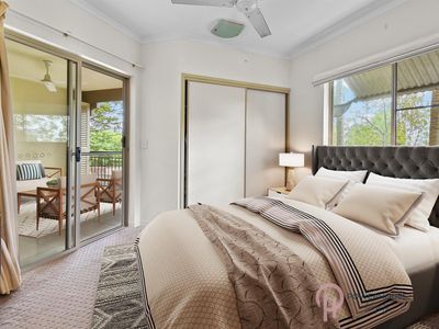 228 / 12 Gregory Street, Westcourt