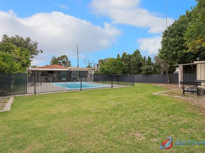 49 Arlunya Avenue, Belmont
