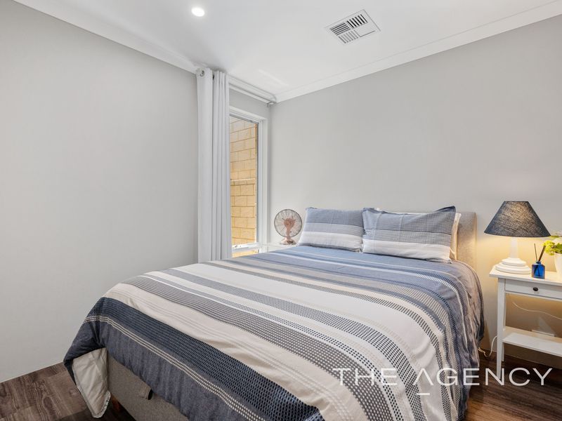 21 Rakitno Close, Lake Coogee