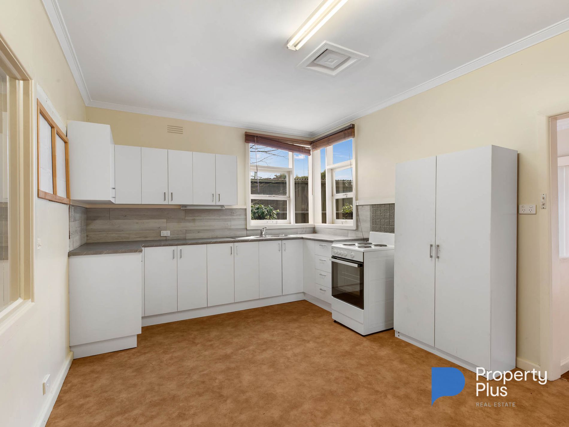 27 Strickland Road, East Bendigo