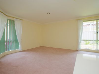 81 Glanton Way, Dianella