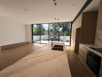 1 / 111 Carpenter Street, Brighton