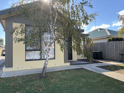 4 / 3 McNabb Avenue, Geelong West