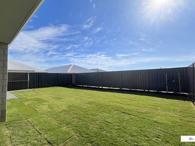 3 Brumlow Way, Lakelands