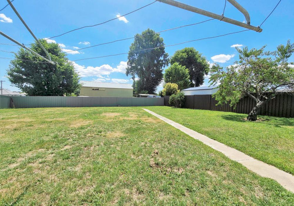 19 Binstead Street, Blayney