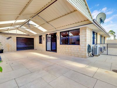 9 The Grandstand, Harrisdale