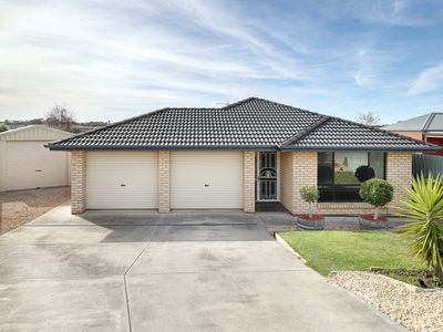 14 Henry Moss Court, Murray Bridge