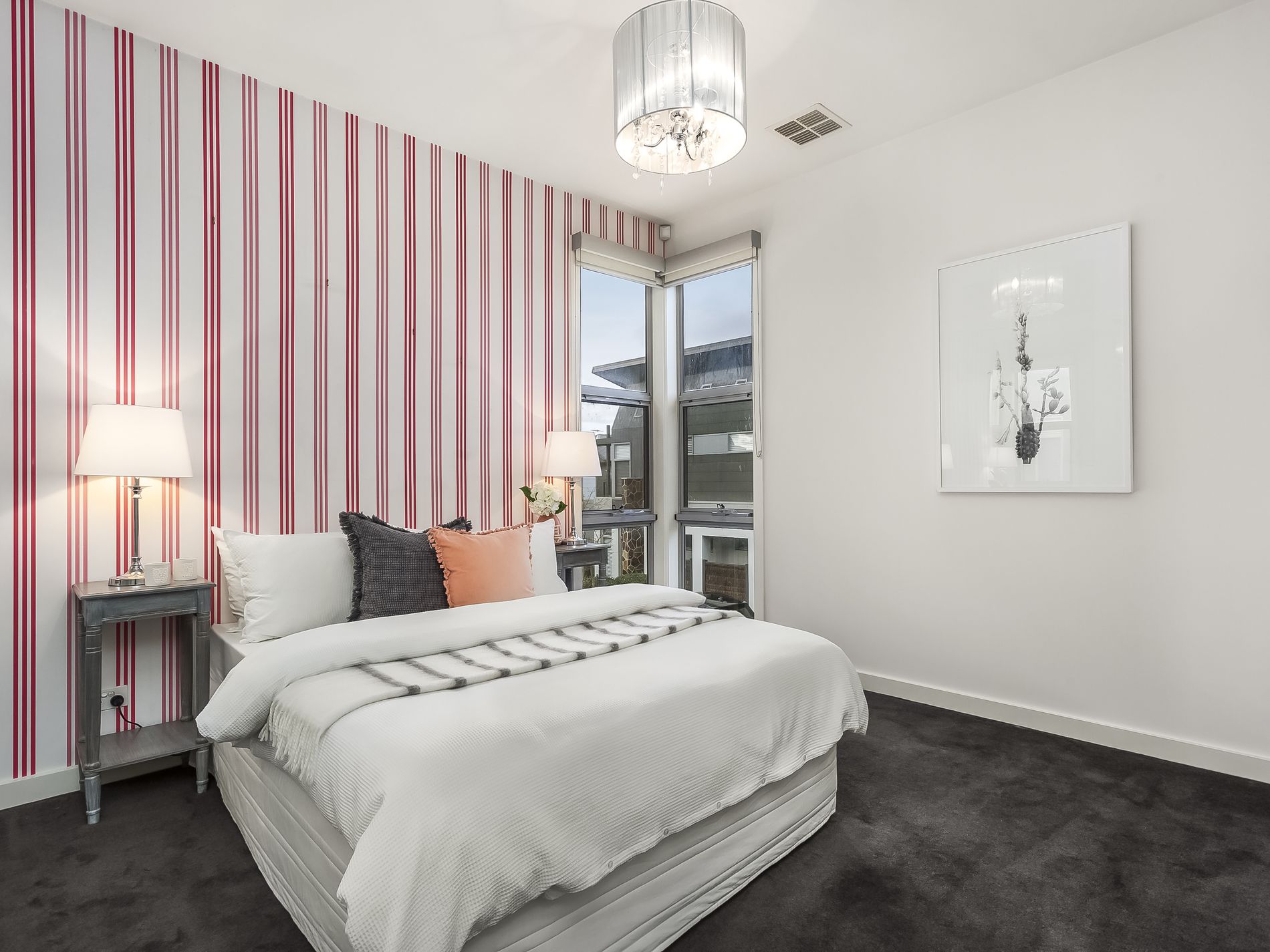 9 Sunset Drive, Williamstown