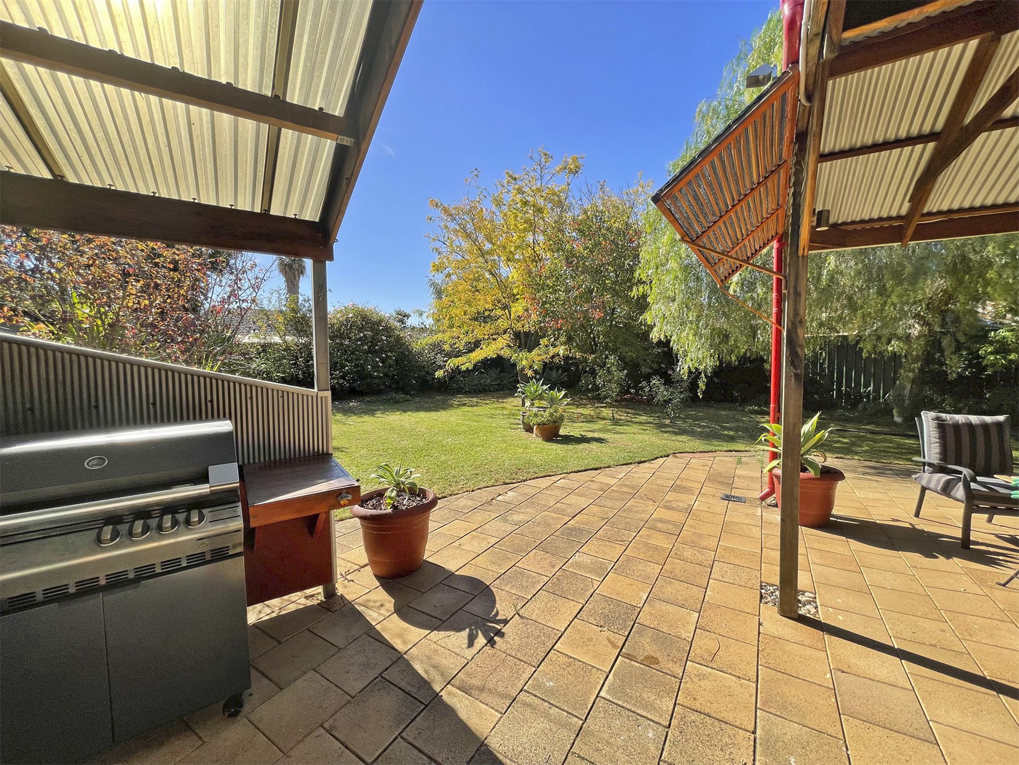 1 Wheaton Road, Plympton