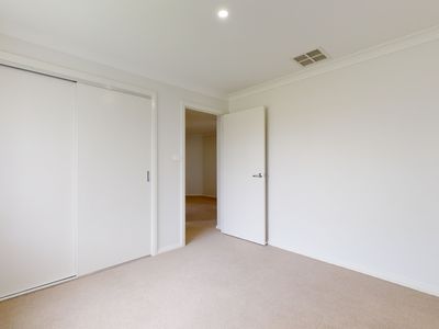 2 Abelia Court, Dubbo
