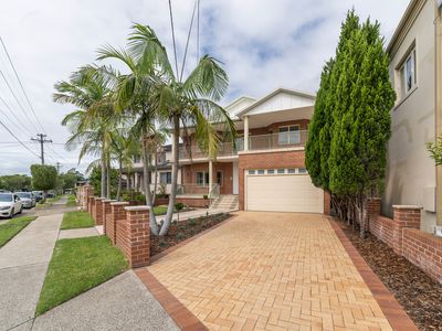 88 Minnamorra Ave, Earlwood