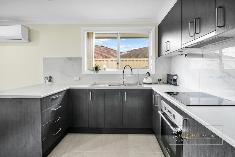 6 Cassia Close, St Clair
