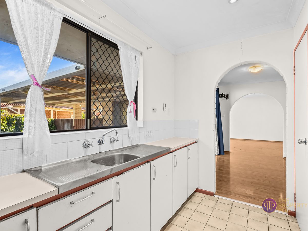 32 Merley Way, Parkwood