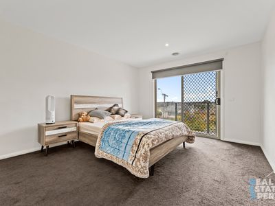 2 Sunshine Court, Hampton Park