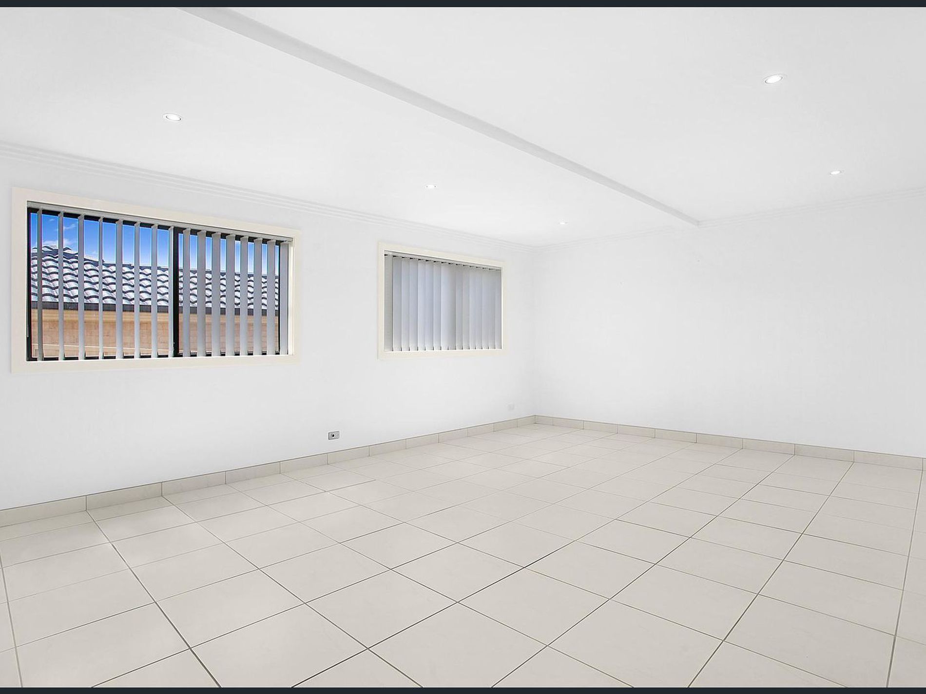 11 Hinchinbrook Drive, Shell Cove