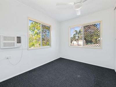 2 Kingfisher Street, Slade Point