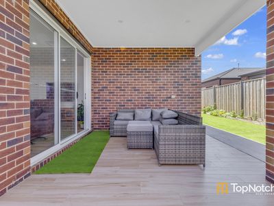 18 Sparrowhawk Drive, Beveridge